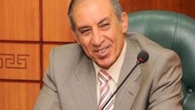 محافظ البحر الاحمر يلتقي وفد البحث العلمي لاستعراض مشروعات حلايب وشلاتين