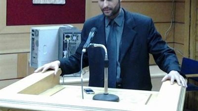 ايمن لطفي : هذا ما فعلناه في قانون التعليم الجديد للحفاظ علي كرامة المعلم ؟