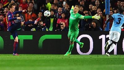 شاهد -- برشلونة لربع النهائي وأداء أسطوري من هارت