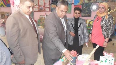 مدارس الإسماعيلية تحتفل بختام الانشطة التربوية بحضور مدير الادارة