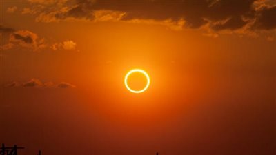 بدء كسوف الشمس في مصر