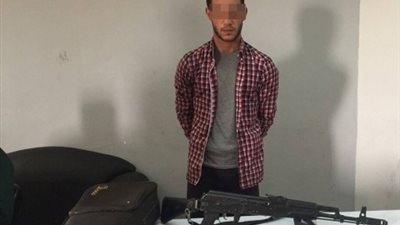 القبض علي طالب صيدلة قتل زميله بجوار جامعة 6 أكتوبر بعد أتهامه بسرقة 