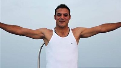 تعرف على موعد عودة البلدوزر عمرو زكى للملاعب