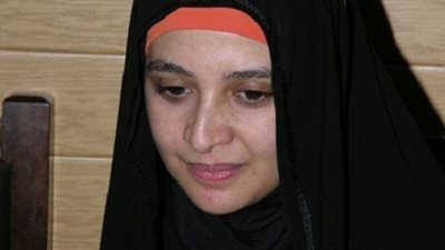 طليق فنانة شهيرة متهم بممارسة الشذوذ الجنسي مع طباخه