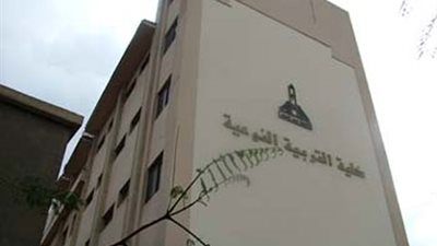 افتتاح 17 معرضاً بكلية تربية نوعية بعين شمس