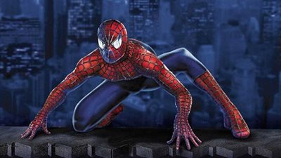 سبايدر مان ينهي حياة طالب شنقا بـ