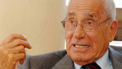 بالفيديو.. هيكل يمكن حل نزاعات الدول العربية  بإحتواء الصراع 