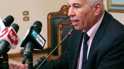 سعد يطمئن على سير العمل بالكنترولات ويعلن عن أعداد طلاب الثانوية المتقدمين للامتحانات