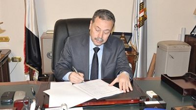 محب : صرف مكافأة الامتحانات بواقع 200 يوم دفعة واحدة بلا تقسيط