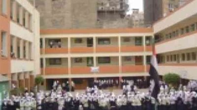 مدرس يستدرج الطالبات إلي منزله.. ومديرة المدرسة: مافيش مشكلة