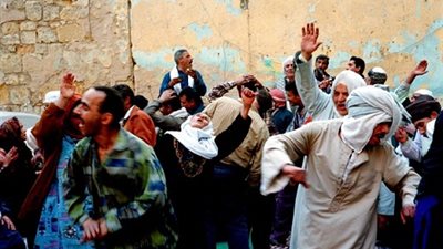 الأوقاف ترد علي مهزلة الرقص و الغناء داخل مسجد بالسيدة زينب