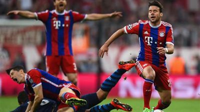 بايرن يسحق بورتو 