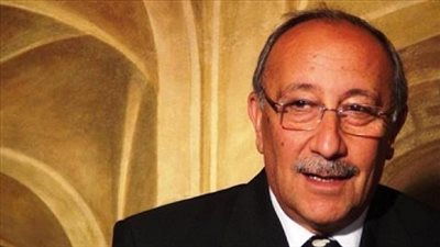 محافظ أسوان : صرف 40 ألف جنيه مكافأة لمنظمي معرض الانشطة التربوية