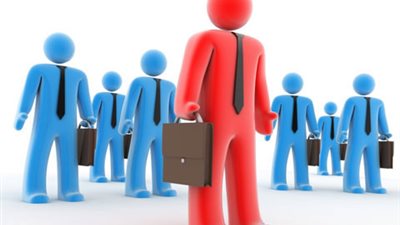 عاجل .. معلمون إلي قطر