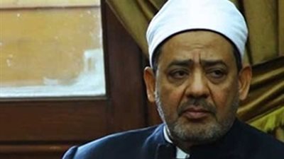 بسبب غياب الطيب.. انسحاب وسائل الإعلام من مؤتمر رابطة خريجي الأزهر