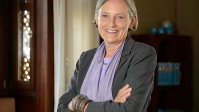 انتخاب رئيسة الجامعة الأمريكية بالقاهرة عضوا بالأكاديمية الأمريكية للفنون والعلوم