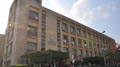 9 مايو بدء امتحانات الدراسات العليا.. و26 مايو للبكالوريوس 
بتجارة عين شمس