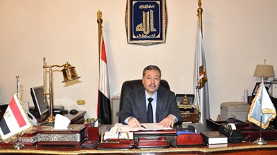 الرافعي: لجنة لمراجعة تخصصين 