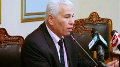 رئيس عام الامتحانات يتابع الاستعدادات النهائية لامتحانات الثانوية العامة بقطاع 