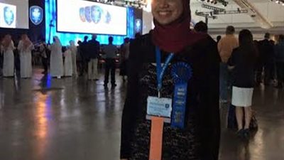 التعليم : فوز طالبة مصرية بالمركز الأول كأفضل مشروع بمعرض إنتل