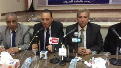 رئيس جامعة القناة: مشاركتنا فعالة في مشروعي محور التمية وقناة السويس الجديدة