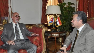 التعليم تستعين بتجربة 