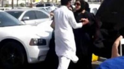 بالفيديو.. تحرش جماعي في السعودية