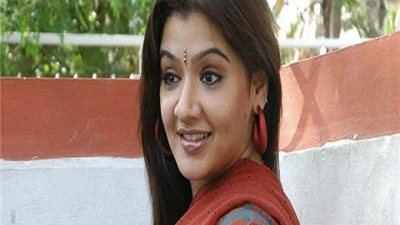 عملية شفط الهون تقتل ممثلة بوليوود هندية
