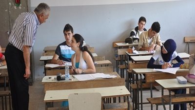 ننشر تقرير اللجنة الفنية لواضعى أسئلة امتحانات اللغة الأجنبية الأولى 