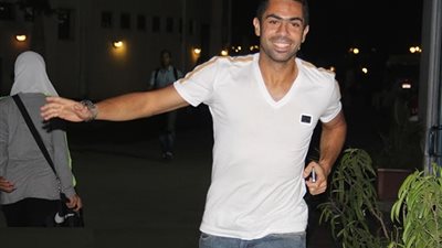 هل ينضم احمد فتحى للاهلى دون مقابل 