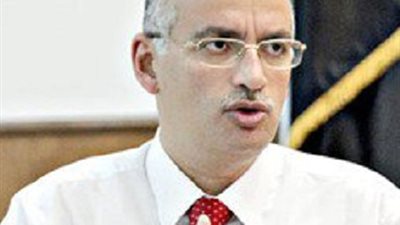 وزير التعليم الفني يتفقد أعمال التطوير بمدرستي الدرب الأحمر والقاضي شرف الدين