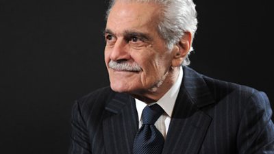 وداعا لورانس العرب.. وفاة الفنان عمر الشريف في مصحة لكبار السن بحلوان

