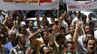 مع اقتراب موعد  تظاهراتهم .. المعلمون يطالبون بلقاء الرئيس لعرض مطالبهم قبل اشتعال ثورتهم