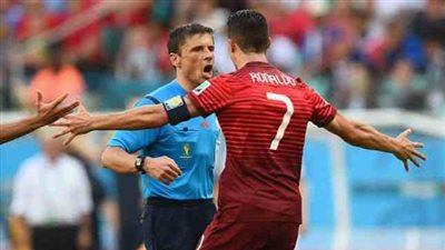 تعرف على السيرة الذاتية لحكم مباراة القمة