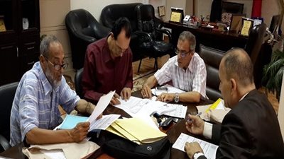 فحص ملفات المتقدمين لشغل الوظائف المتخصصة بادارتي التربية الخاصة والجودة بتعليم بورسعــيد