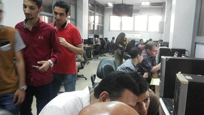 معامل التنسيق الإلكتروني بجامعة بنها تستقبل طلاب المرحلة الأولى
