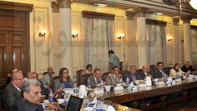 جامعة القاهرة تقر ضوابط تحويل الطلاب بالكليات العام المقبل