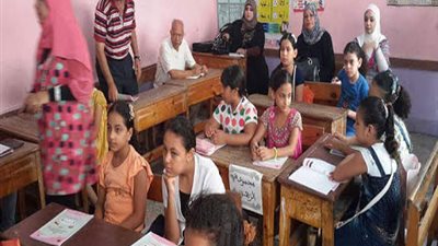 تعليم بورسعيد: تنفيذ برامج القرائية يتم بانتظام
