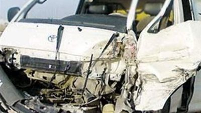 مصرع موجه بالتربية والتعليم وإصابة 8 فى انقلاب ميكروباص بنجع حمادى

