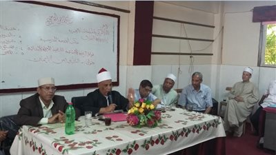 اجتماع عاجل برؤساء لجان الشهادة الثانوية الأزهرية والوكلاء الثقافيين