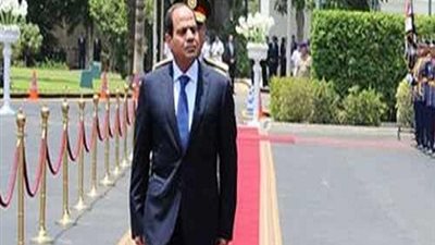 سر الهدية التي اغضبت السيسي من مدير الكلية الحربية اثناء تخر الدفعة 82