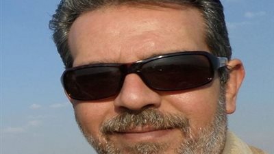 احمد جلال : المعلم مواطن من الدرجة الرابعة حتي في المرض والعلاج