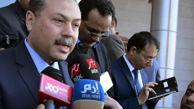 الرافعي لمسئولي التعليم بالبحر الأحمر: يجب ألا يزيد عدد الطلاب فى الفصل الواحد عن 40 طالبًا