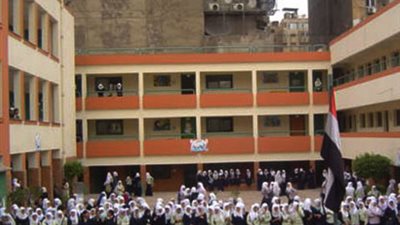 تعليم الأقصر: الانتهاء من توزيع موظفي الأمن والعمالة اللازمة المدارس إستعدادا للعام الدراسي