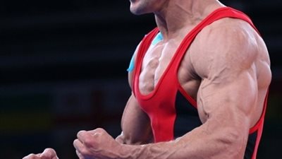 إيقاف كرم جابر عن اللعب الدولى والمحلى لمدة عامين