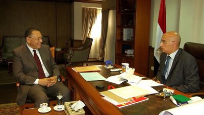 وزير التعليم الفني والتدريب يبحث التعاون مع رئيس جامعة قناة السويس في مجال تدريب المعلمين
