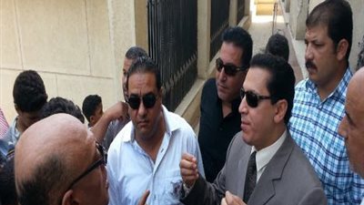 محافظ الشرقية يحيل موظفي الإدارة الهندسية بأبو حماد للنيابة العامة