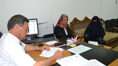 مركز تطوير التعليم الجامعي بقناه السويس يشهد توقيع برنامج الصيدليات
