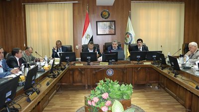 المشروعات القومية والطاقة الجديدة المتجددة أولويات جامعة بني سويف البحثية
