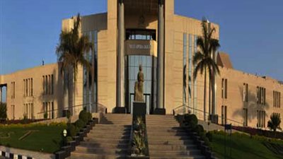 جامعة مصر تحتفل بأسترداد أرضها بشهر مكافأة وذبح عشر عجول